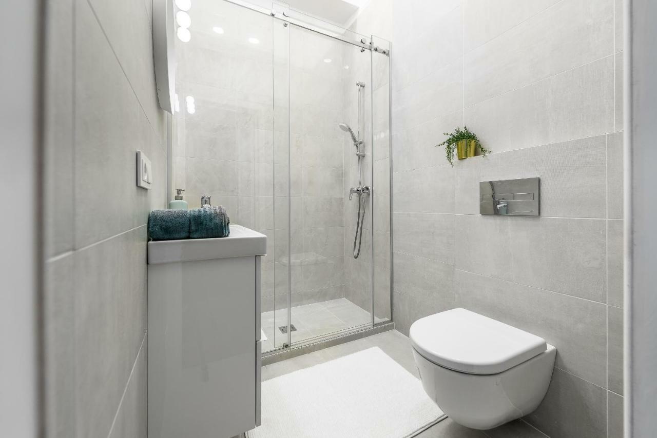 City Center Apartment By Urban Rent ヴィリニュス エクステリア 写真
